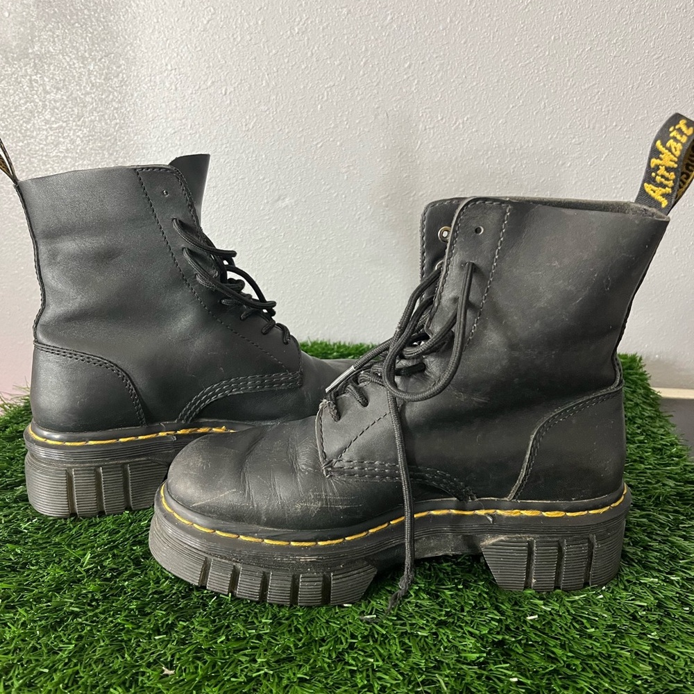 Dr. Martens Black 8-Eye Boots 7 - Picture 7 of 7